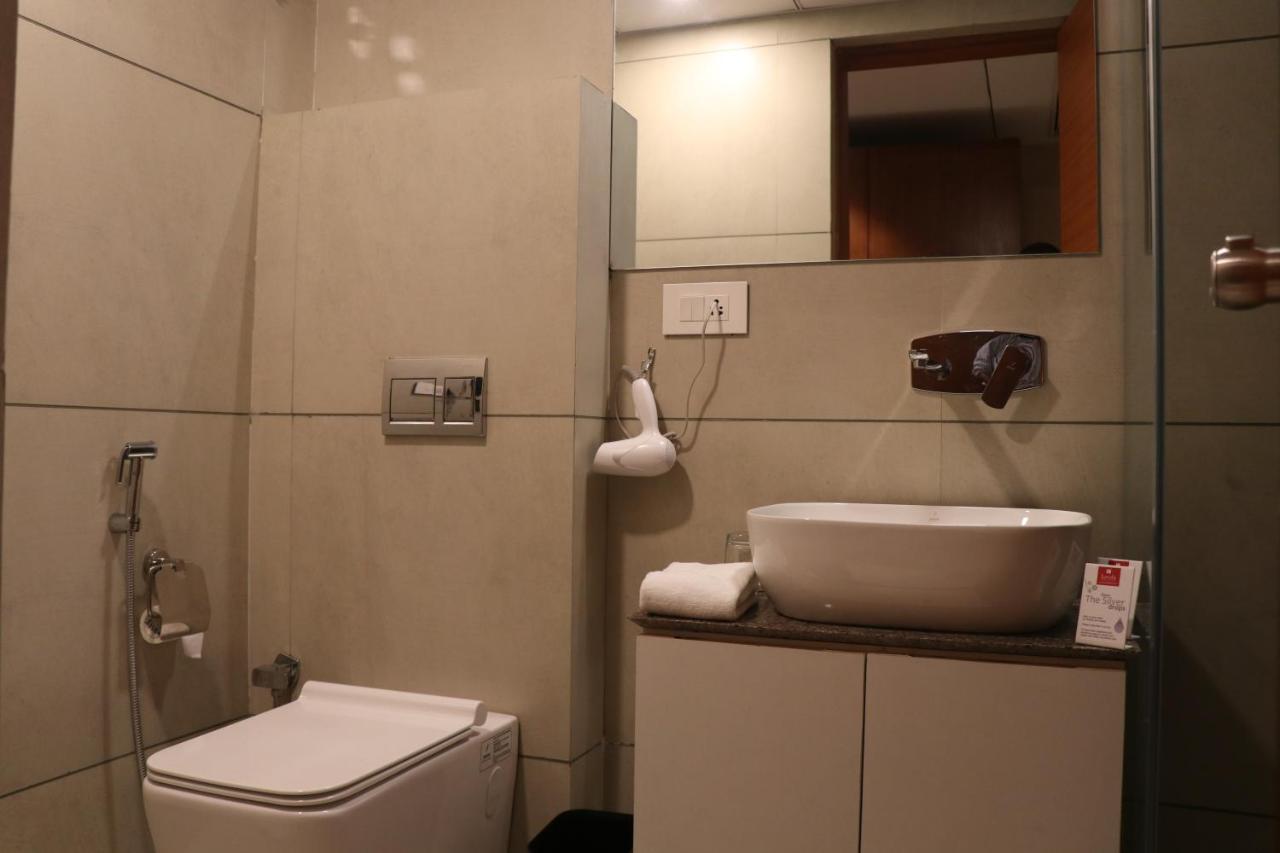 Sk Lords Inn Ahmedabad Ngoại thất bức ảnh