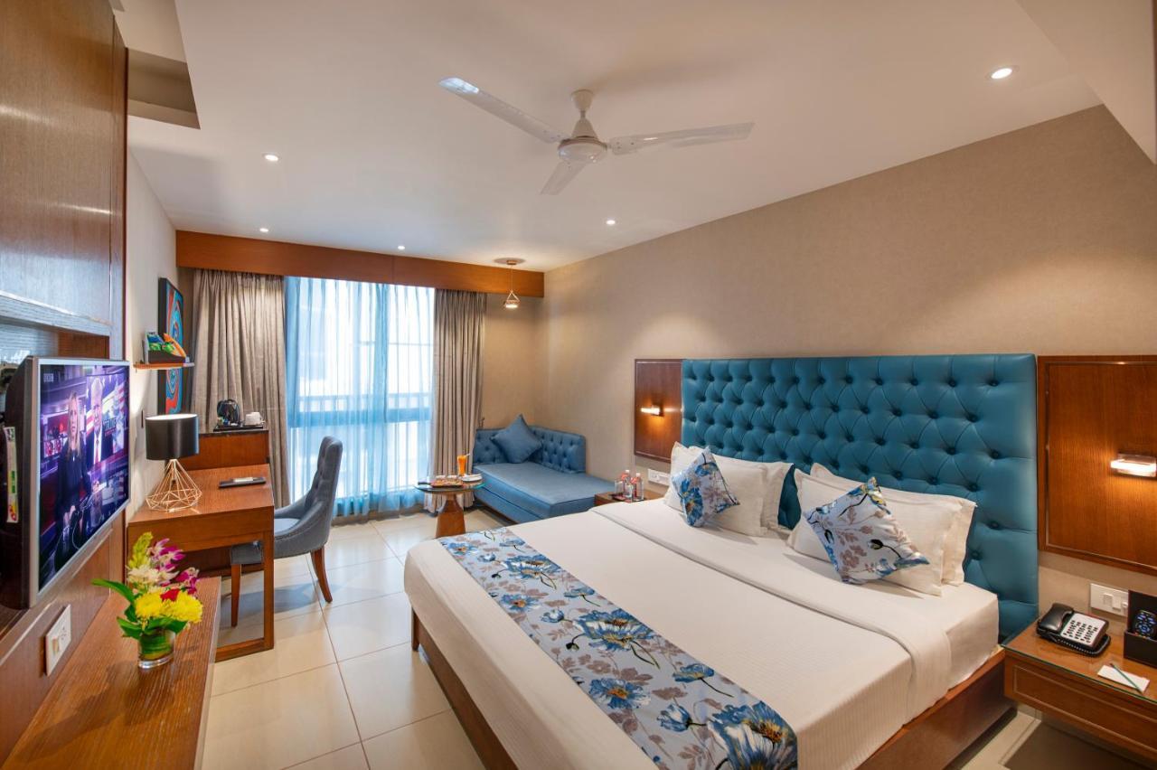 Sk Lords Inn Ahmedabad Ngoại thất bức ảnh